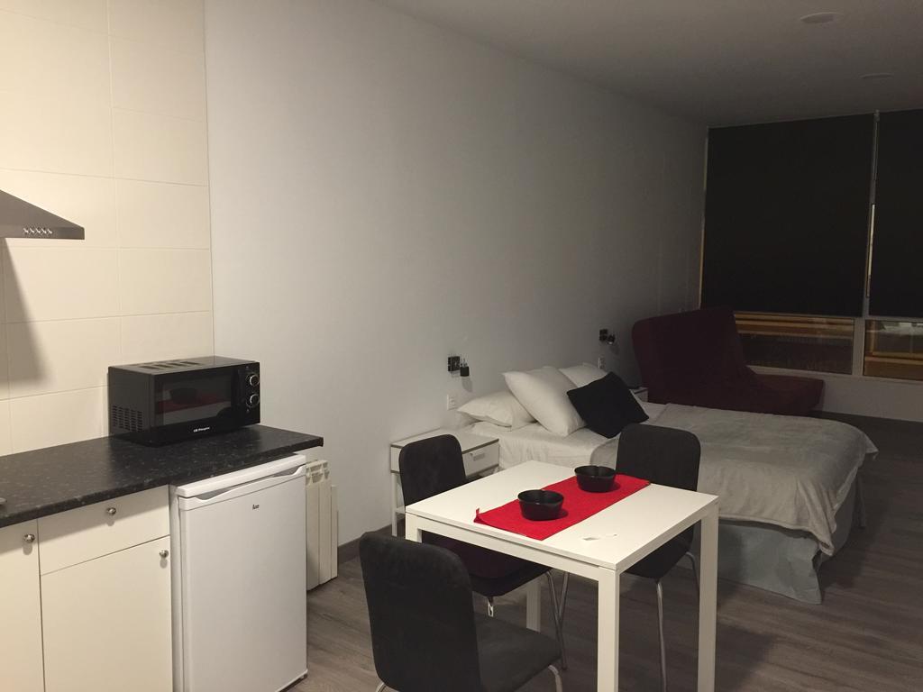 Room And Kitchen בילבאו מראה חיצוני תמונה