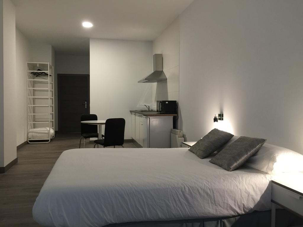 Room And Kitchen בילבאו מראה חיצוני תמונה