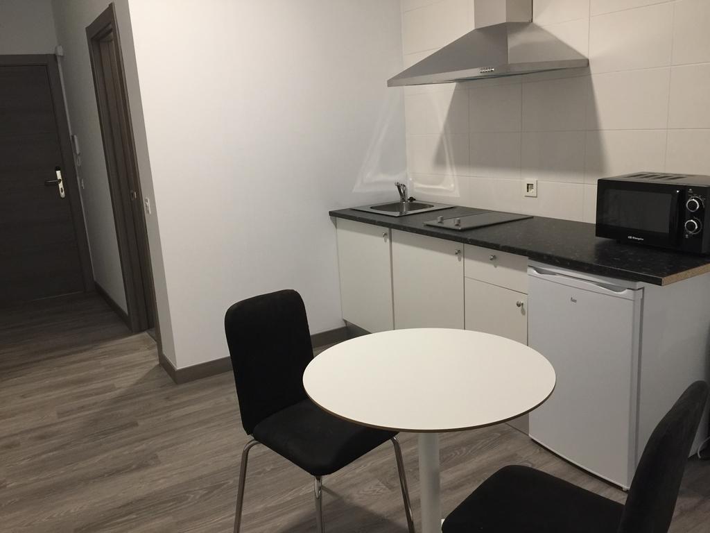 Room And Kitchen בילבאו מראה חיצוני תמונה