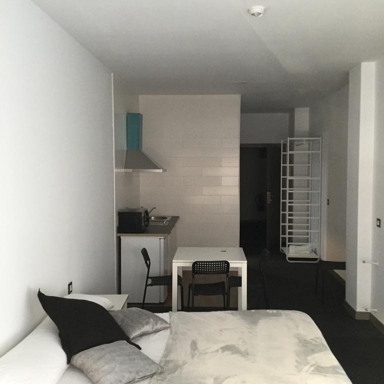 Room And Kitchen בילבאו מראה חיצוני תמונה