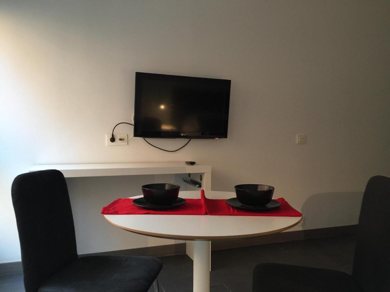 Room And Kitchen בילבאו מראה חיצוני תמונה
